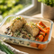 Luftige Vollkorn-Semmelknödel mit Champignon-Topfensauce, glacierten Karotten & Schnittlauch